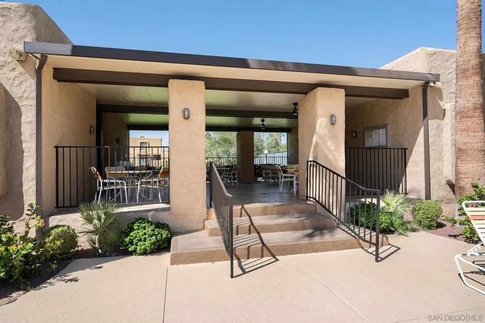 4837 S Winners Circle #A Palm Springs, CA 92264