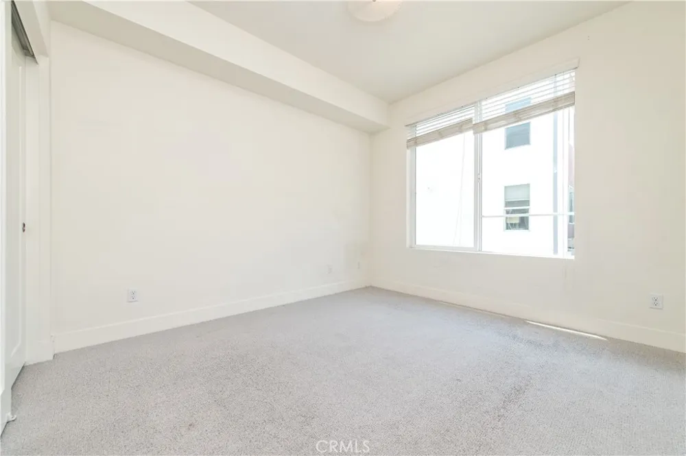 120 Rockefeller Irvine, CA 92612