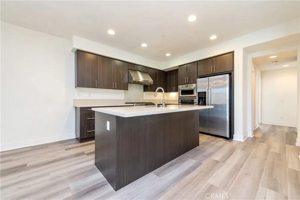 120 Rockefeller Irvine, CA 92612