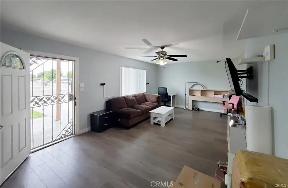 7712 Santa Gertrudes Avenue Stanton, CA 90680
