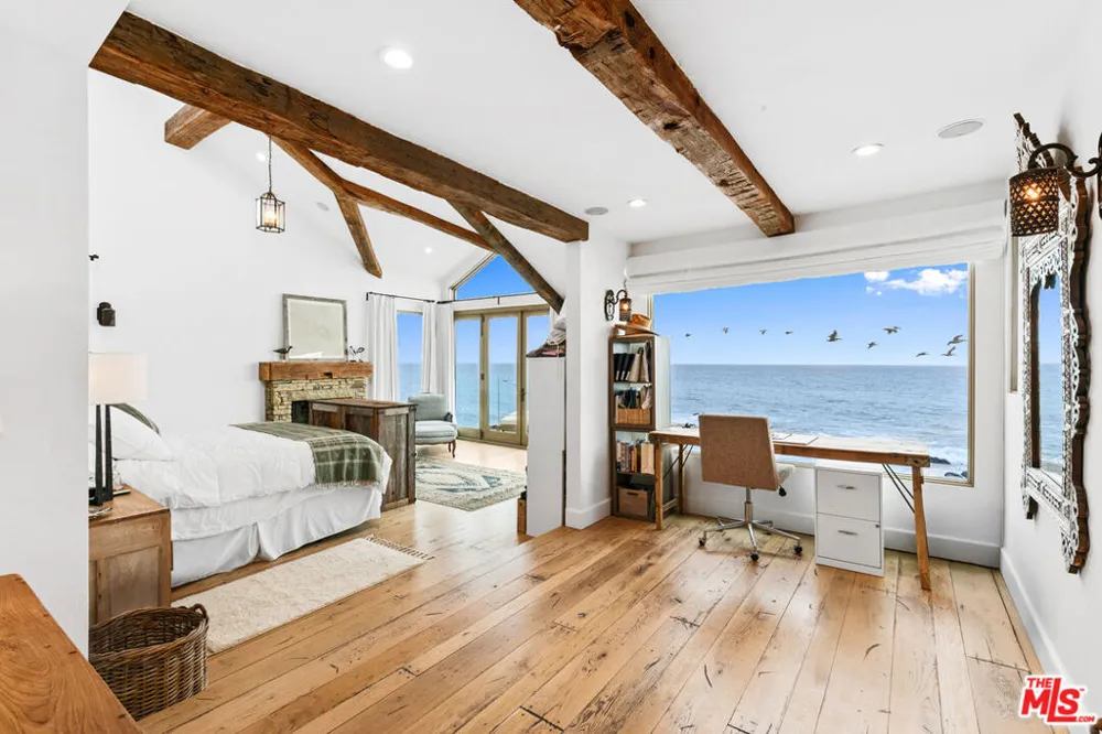 24920 Malibu Road Malibu, CA 90265