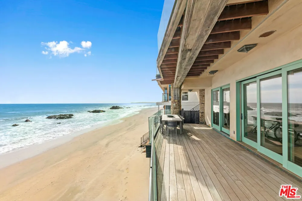 24920 Malibu Road Malibu, CA 90265