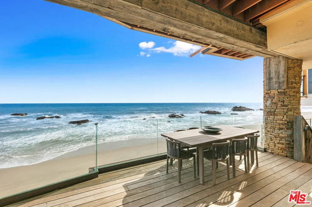 24920 Malibu Road Malibu, CA 90265