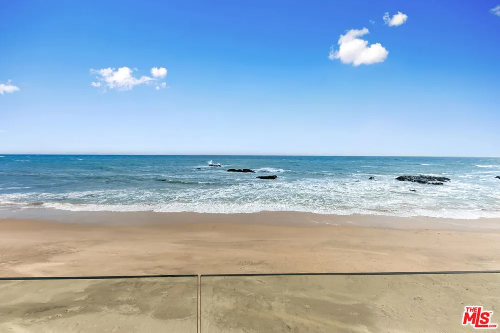 24920 Malibu Road Malibu, CA 90265