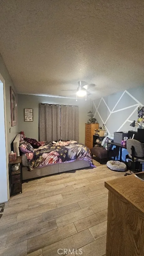 15455 Halinor Hesperia, CA 92345