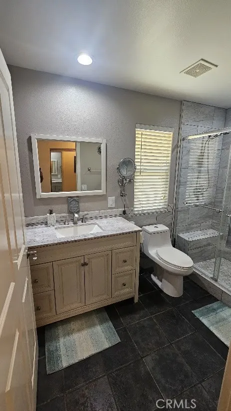 15455 Halinor Hesperia, CA 92345