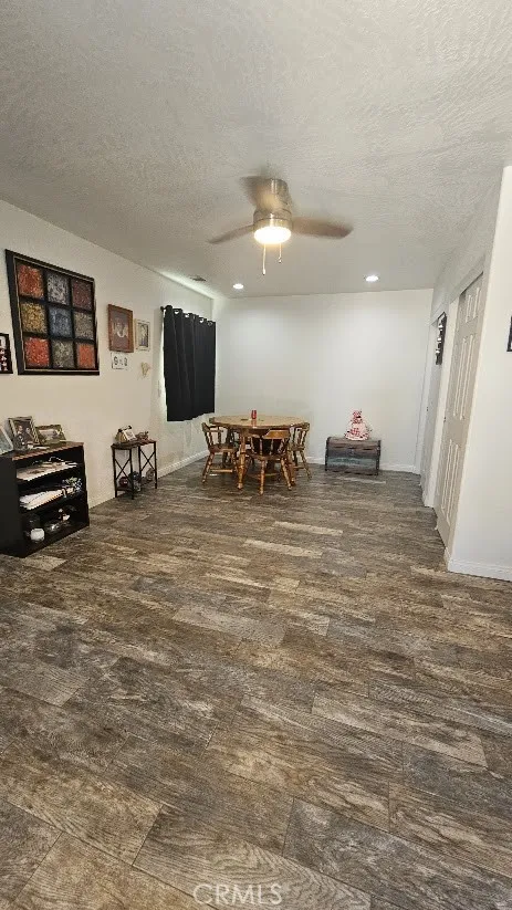 15455 Halinor Hesperia, CA 92345