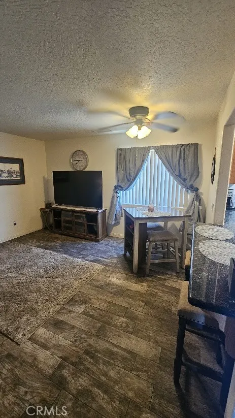 15455 Halinor Hesperia, CA 92345