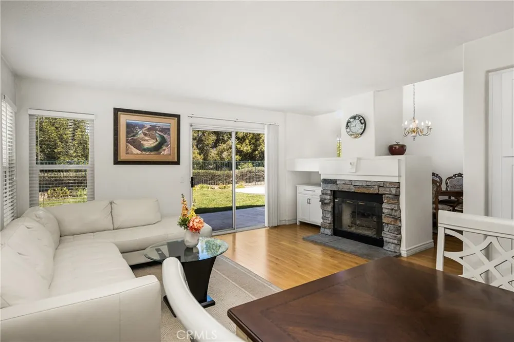 1038 S Cascade Lane Anaheim Hills, CA 92808