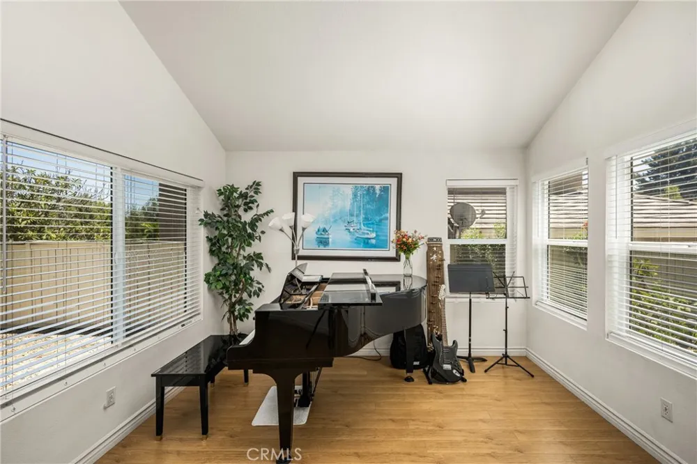 1038 S Cascade Lane Anaheim Hills, CA 92808