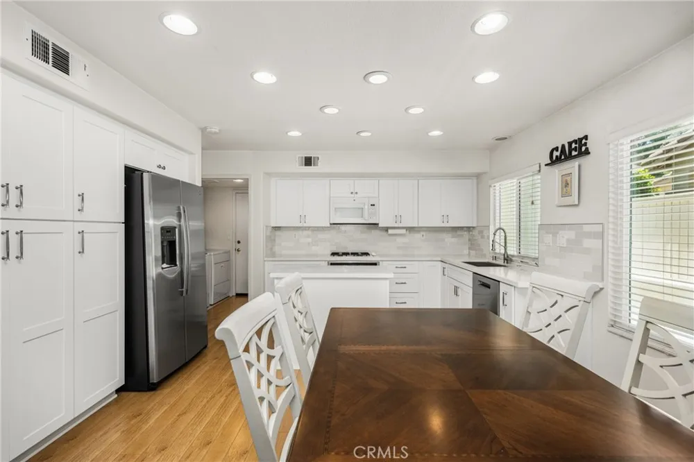1038 S Cascade Lane Anaheim Hills, CA 92808