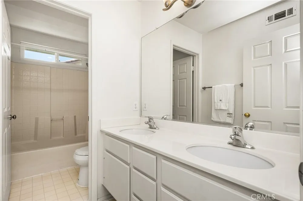 1038 S Cascade Lane Anaheim Hills, CA 92808