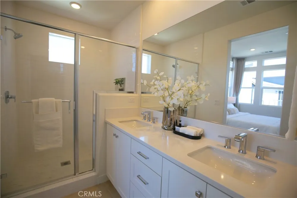 146 Abacus Irvine, CA 92618