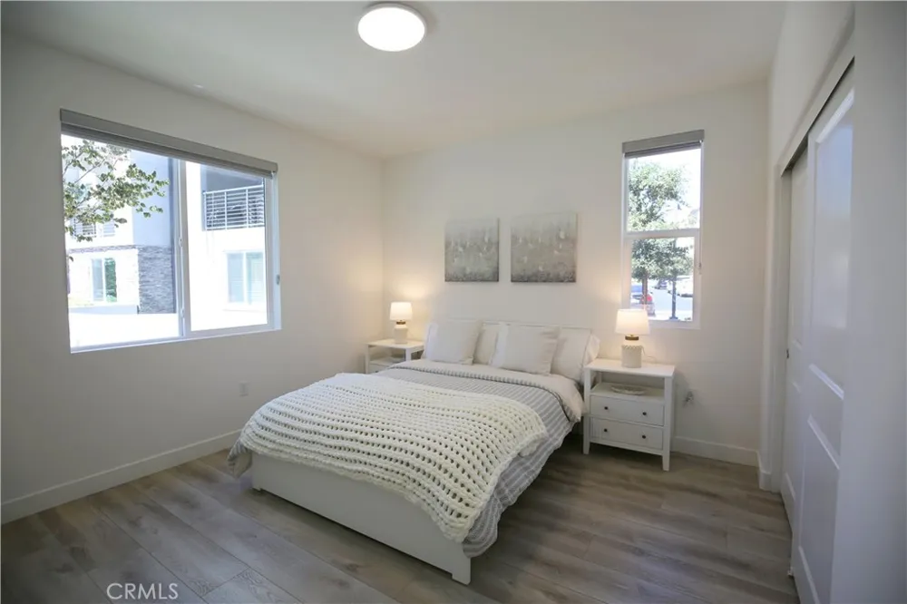 146 Abacus Irvine, CA 92618