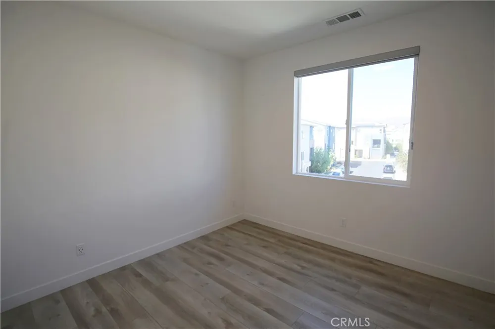 146 Abacus Irvine, CA 92618