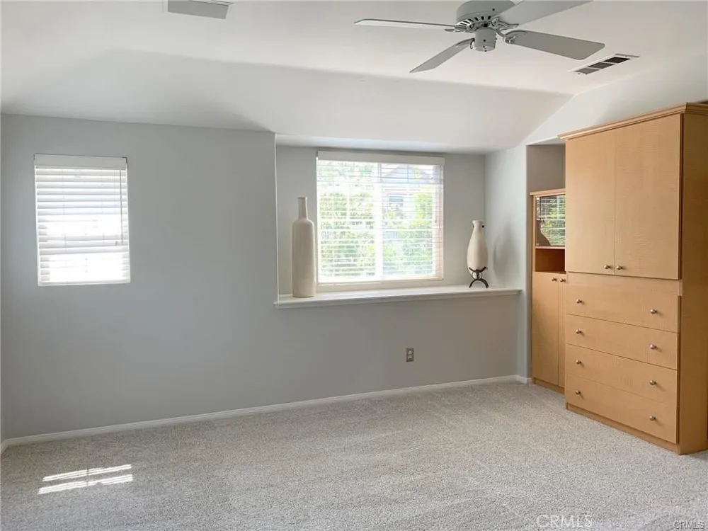 126 Winslow Lane Irvine, CA 92620