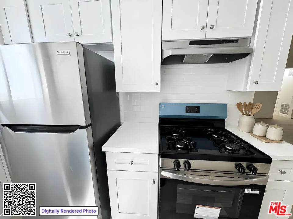 5030 Maplewood Avenue #105 Los Angeles, CA 90004