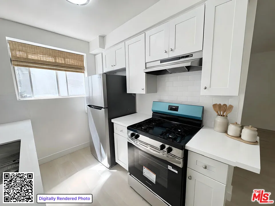 5030 Maplewood Avenue #105 Los Angeles, CA 90004