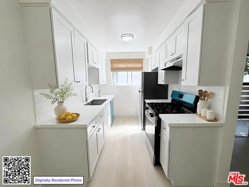 5030 Maplewood Avenue #105 Los Angeles, CA 90004