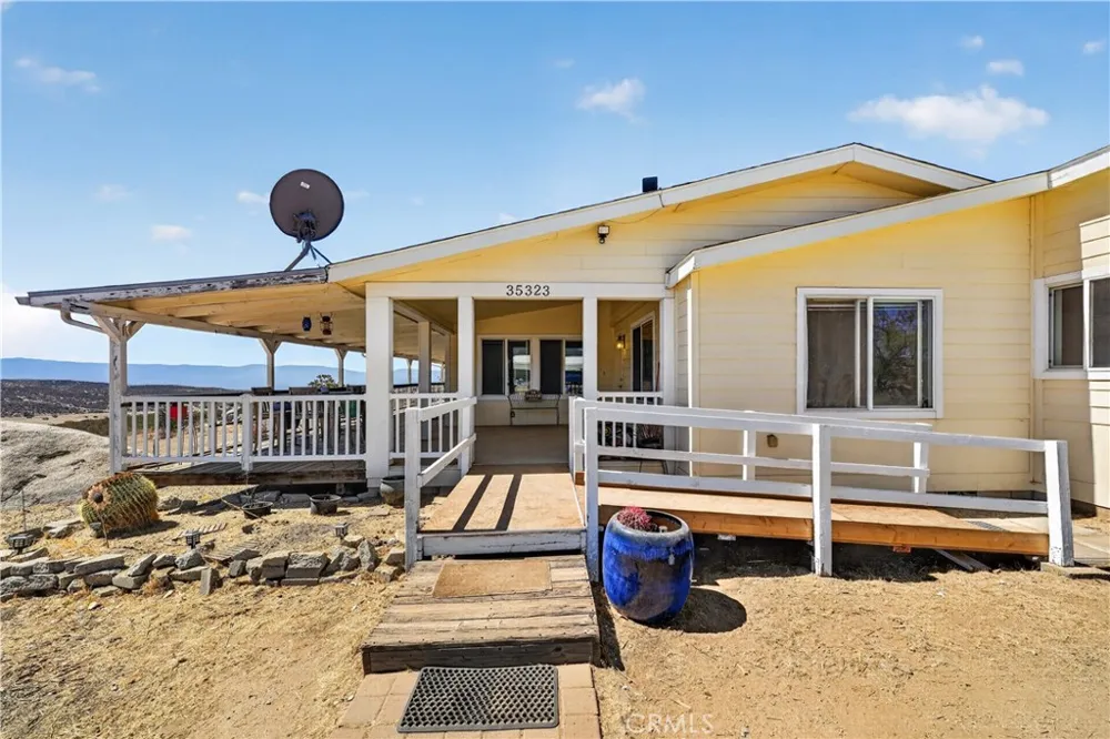 35323 Five Mile Creek Road Hemet, CA 92544