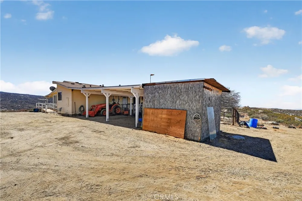 35323 Five Mile Creek Road Hemet, CA 92544