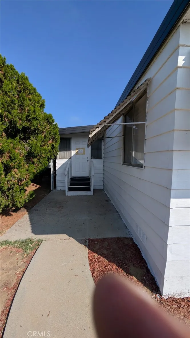1560 Massachusetts #96 Riverside, CA 92507