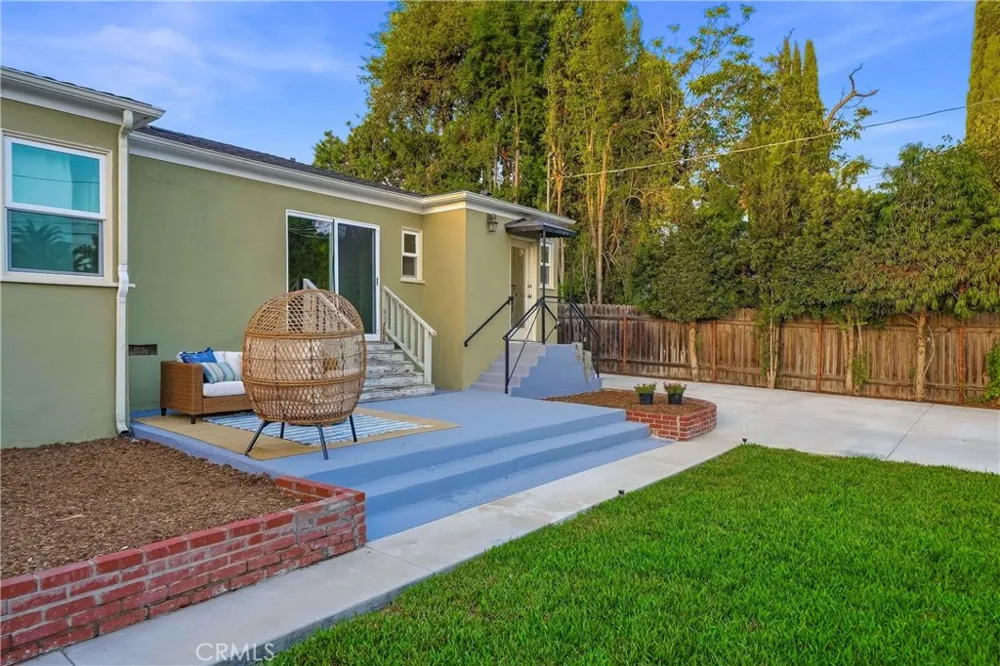 1770 Paloma St Pasadena, CA 91104
