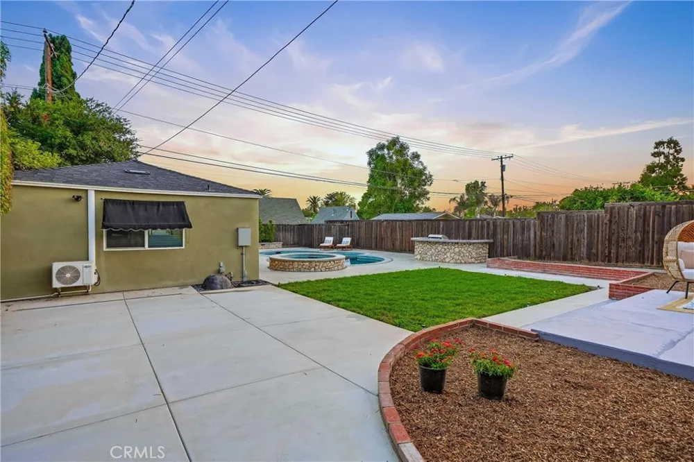 1770 Paloma St Pasadena, CA 91104