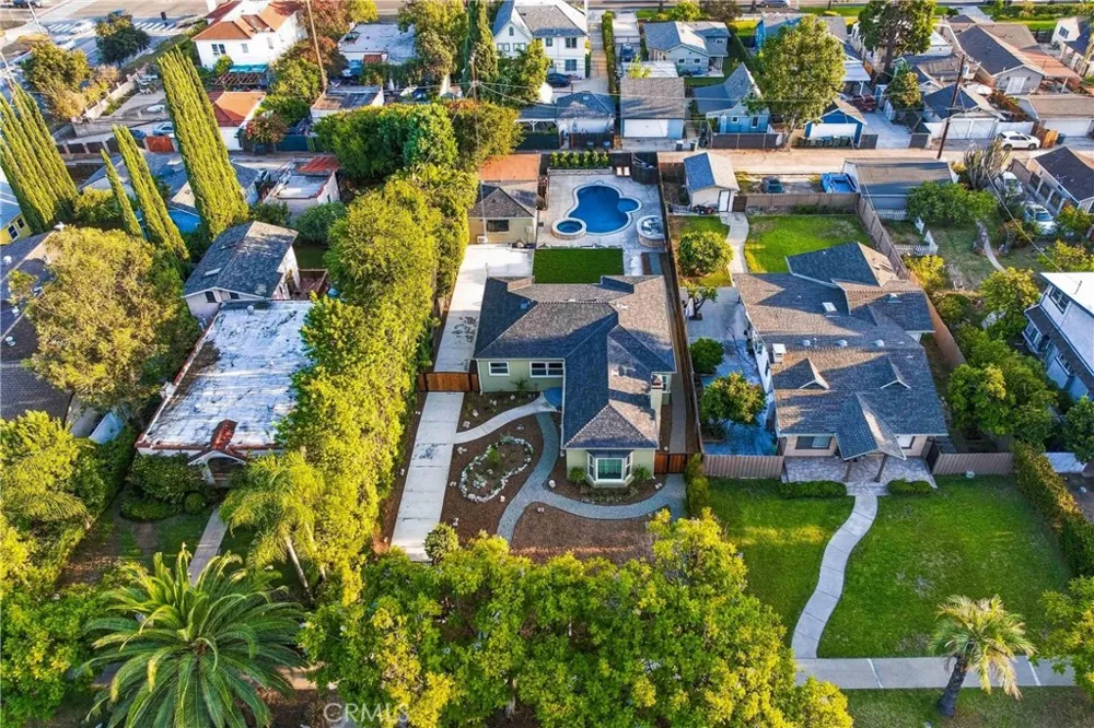 1770 Paloma St Pasadena, CA 91104