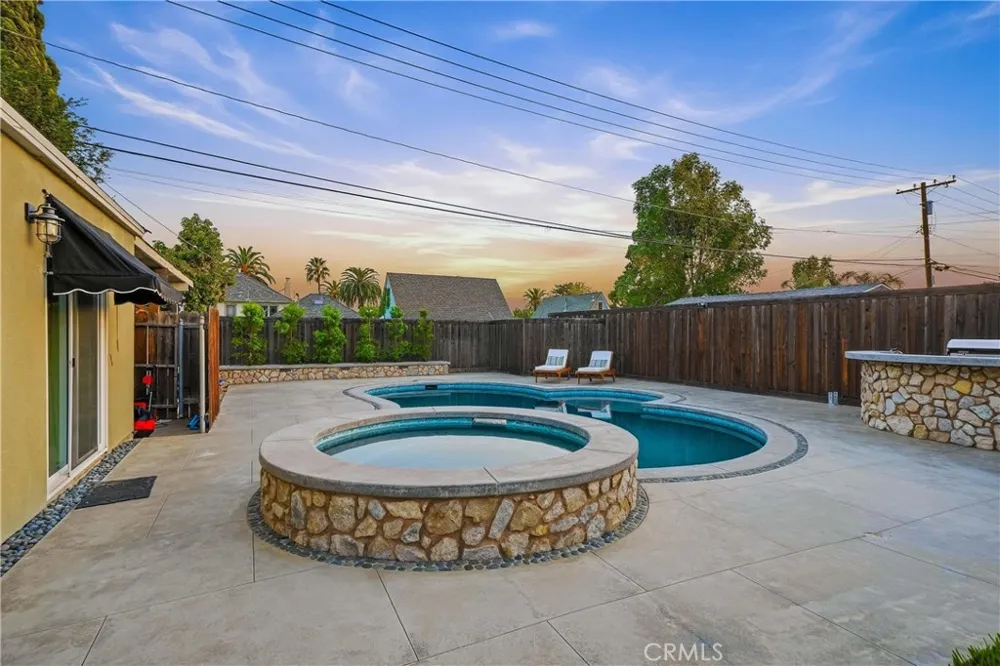 1770 Paloma St Pasadena, CA 91104