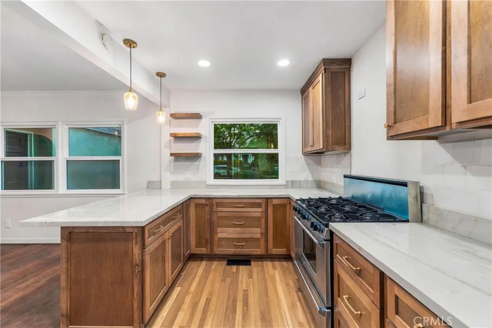 1770 Paloma St Pasadena, CA 91104