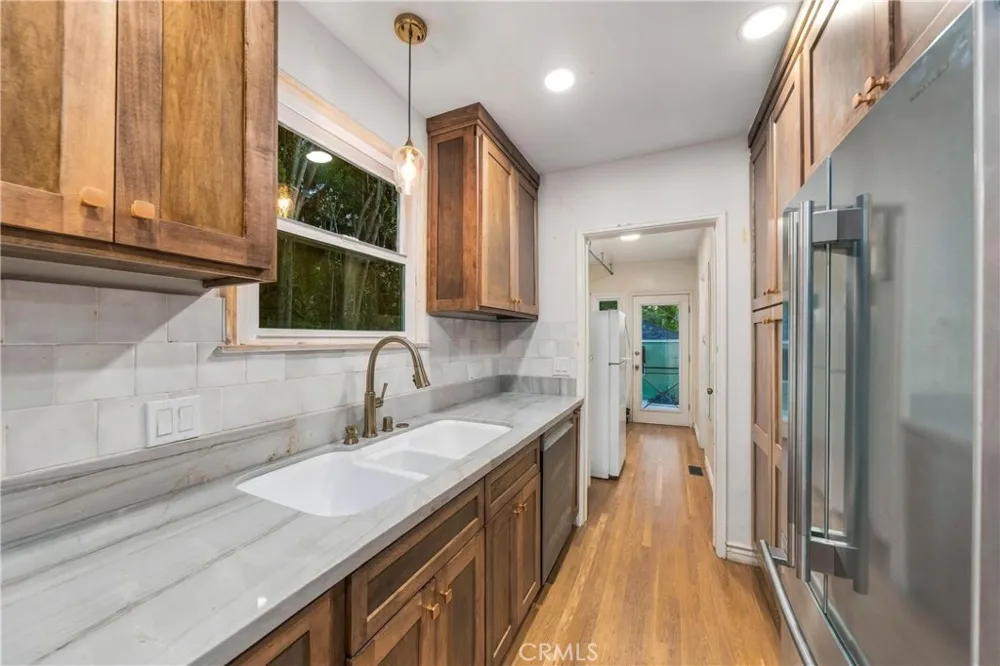 1770 Paloma St Pasadena, CA 91104