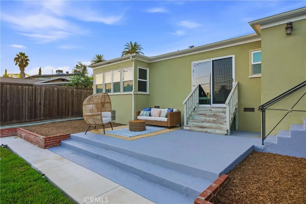 1770 Paloma St Pasadena, CA 91104