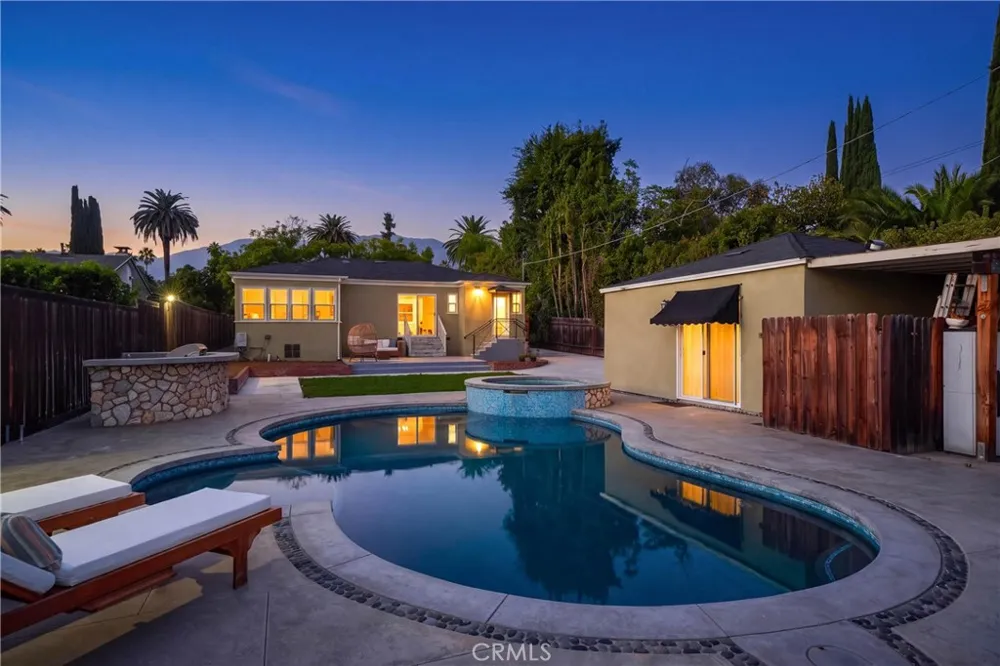 1770 Paloma St Pasadena, CA 91104