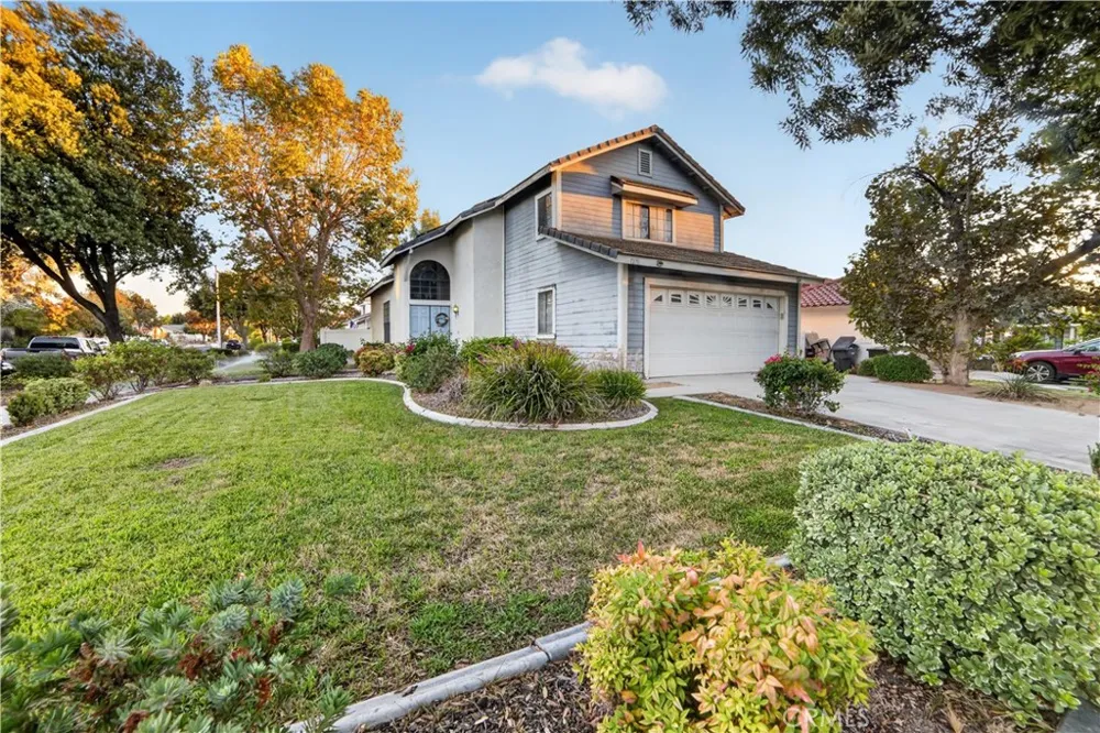 1270 Sherry Way Redlands, CA 92374