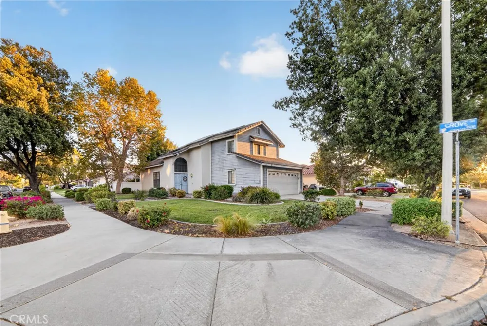 1270 Sherry Way Redlands, CA 92374