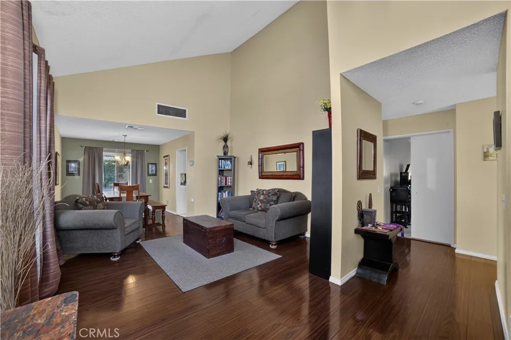 1270 Sherry Way Redlands, CA 92374