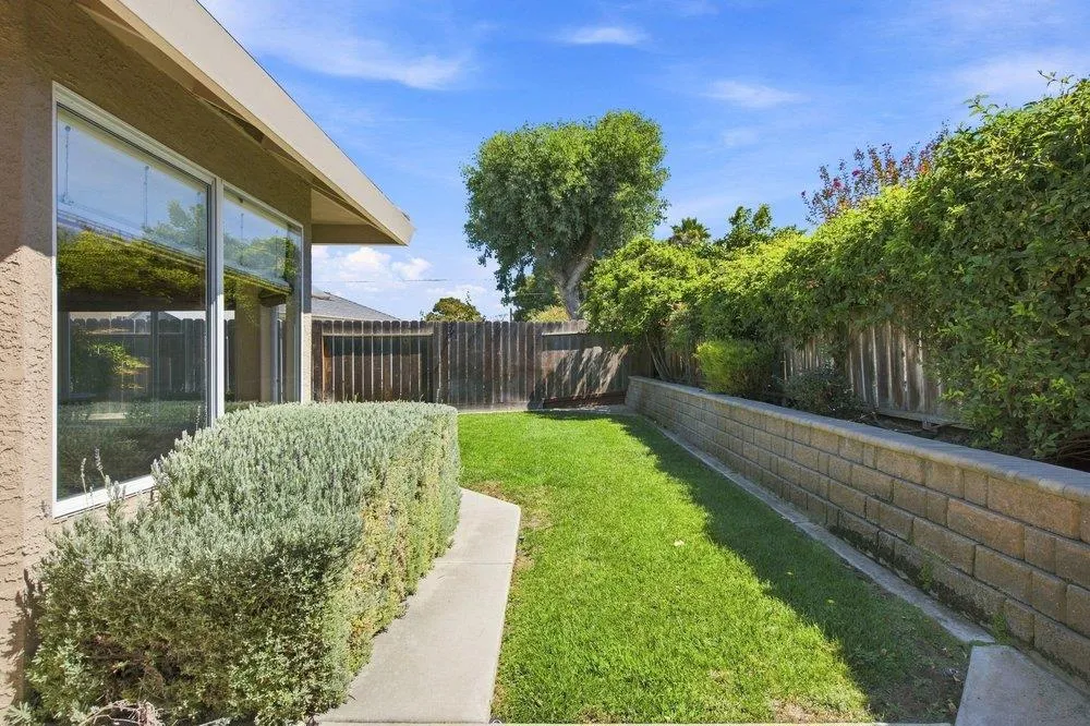 1611 Napa Court Hollister, CA 95023