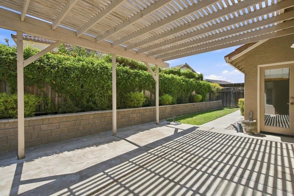 1611 Napa Court Hollister, CA 95023
