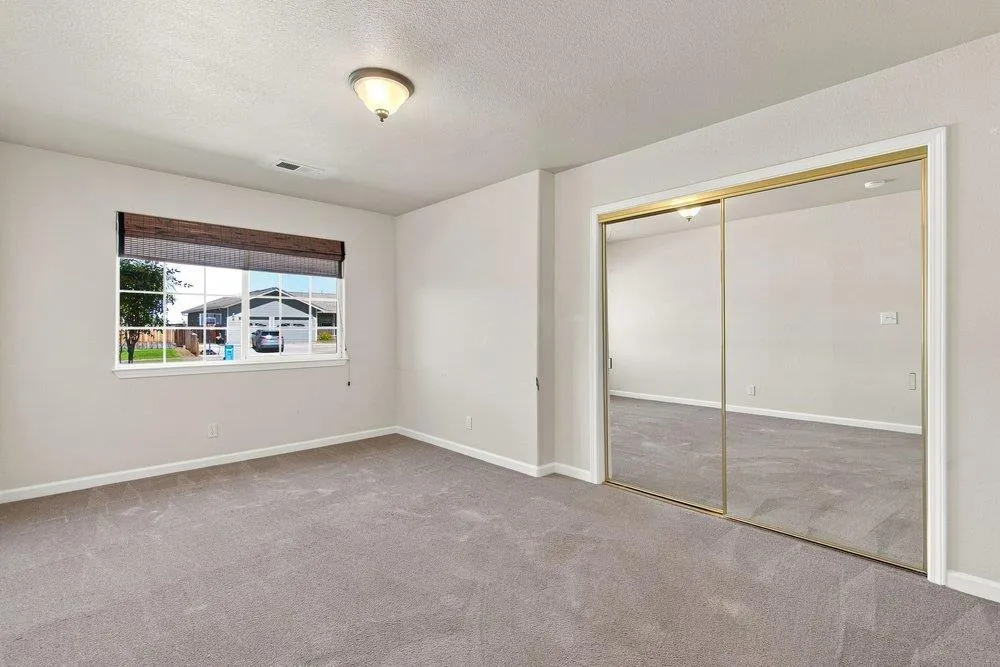 1611 Napa Court Hollister, CA 95023