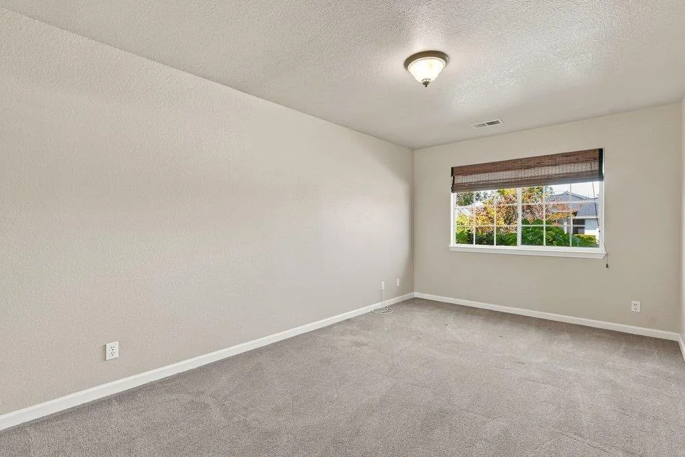 1611 Napa Court Hollister, CA 95023
