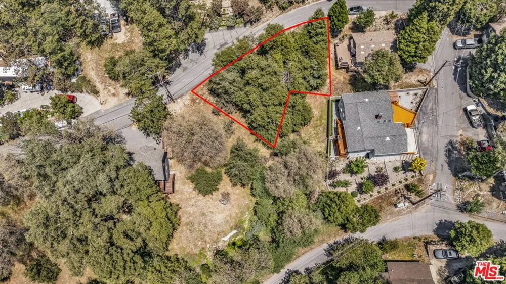 3 Arth Drive Crestline, CA 92325