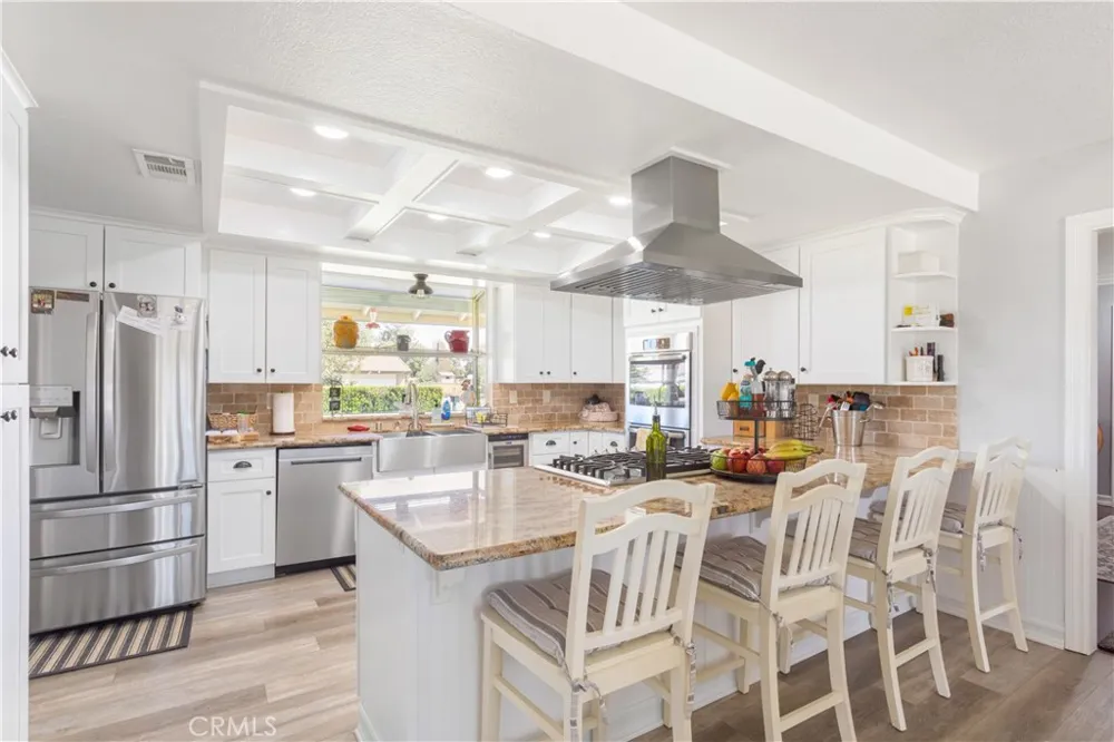 27753 Calle De Leon Romoland, CA 92585