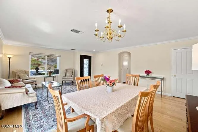 32604 Ridge Top Lane Castaic, CA 91384
