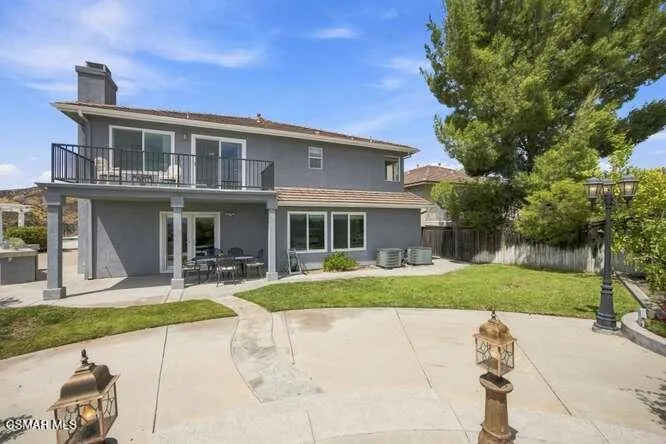 32604 Ridge Top Lane Castaic, CA 91384