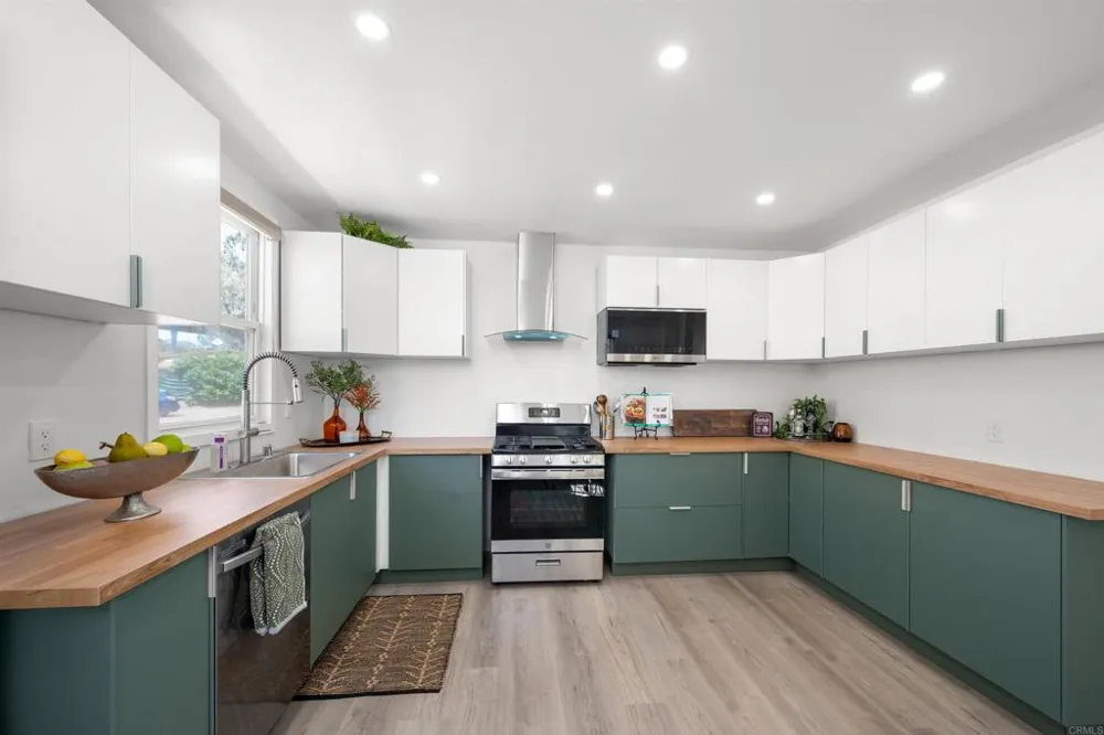 5264 Wood Street La Mesa, CA 91941
