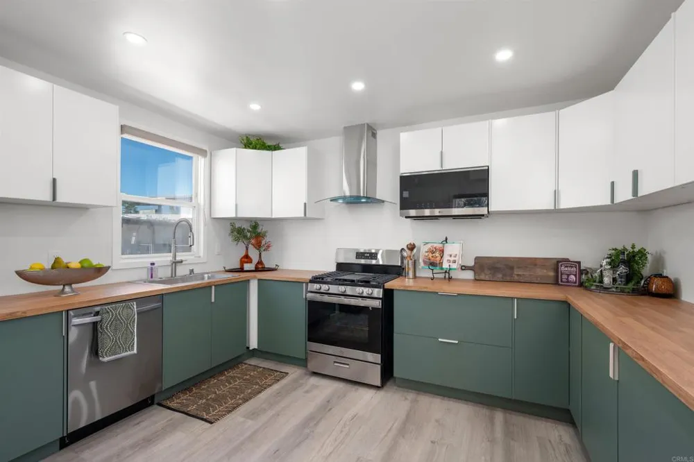 5264 Wood Street La Mesa, CA 91941