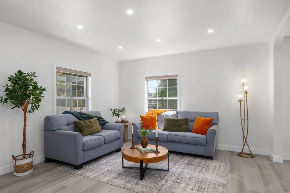 5264 Wood Street La Mesa, CA 91941