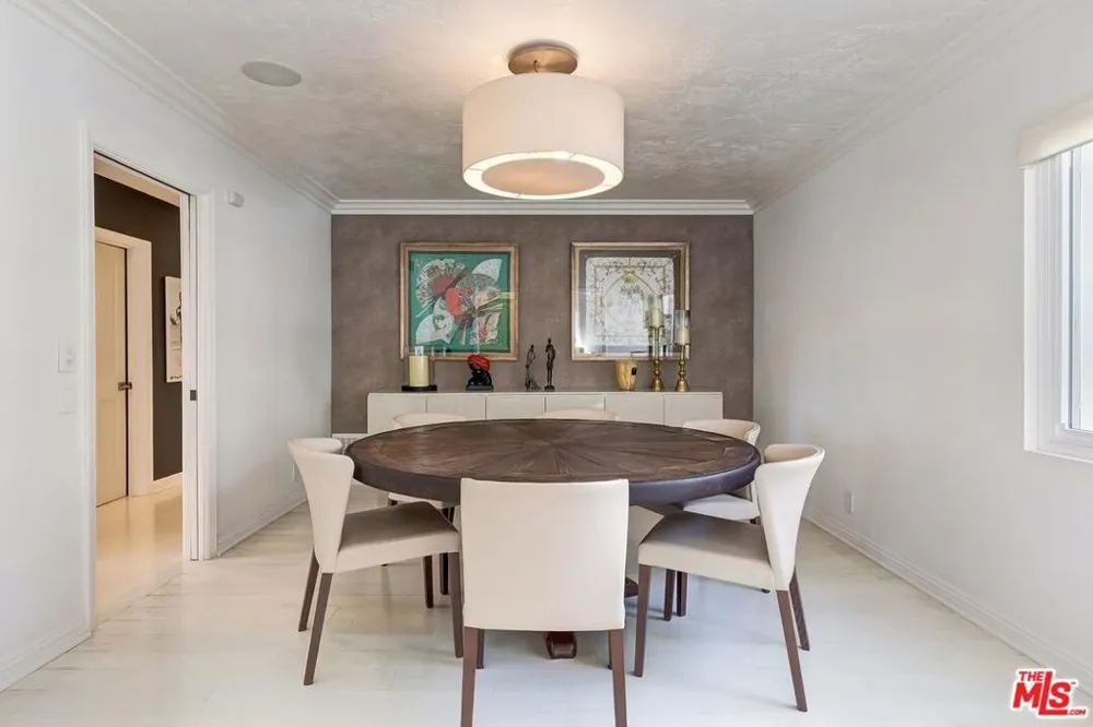 3063 Deep Canyon Drive Beverly Hills, CA 90210