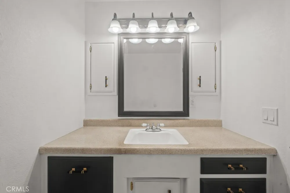 1567 O STREET Wofford Heights, CA 93285